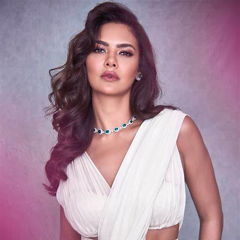 Esha Gupta
